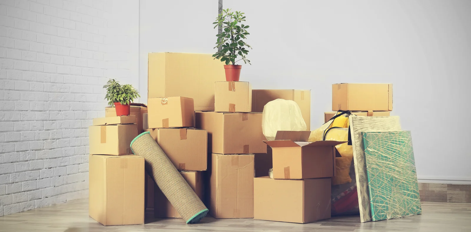 Are Home Shifting Services in Katpadi Available for Weekend or Night Moves?