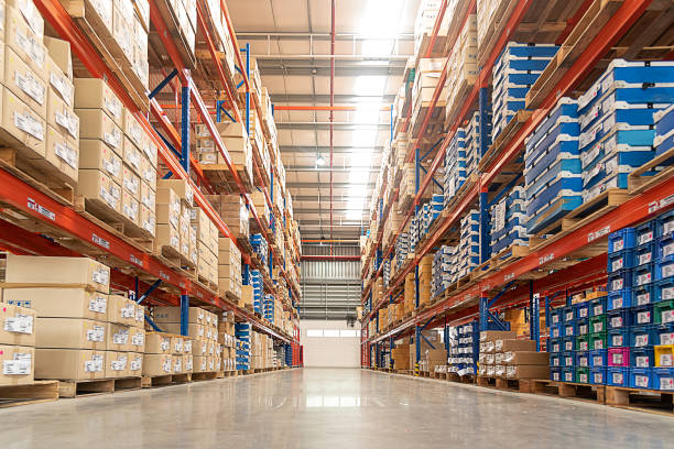 How do I choose the best warehousing service in Vellore?